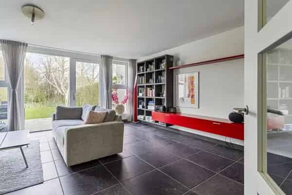 Luxe Instapklare Woning Aan Het Water In Heiloo
