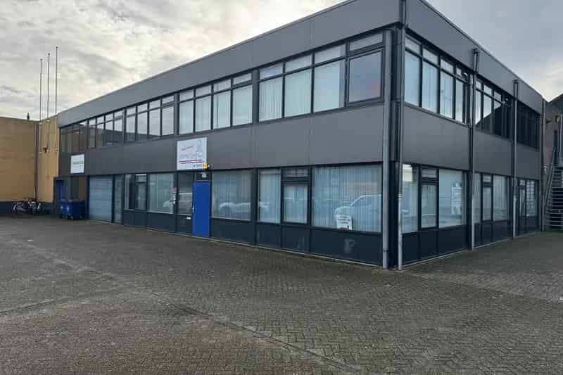 Kantoorruimte te huur Zwolle Voorst 350m2