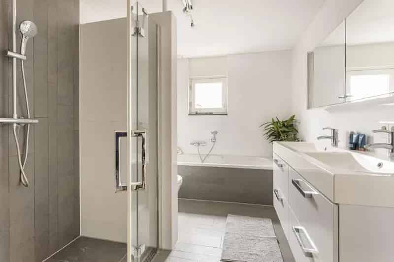 Royale Tweekapper Maarssen 5 Slaapkamers 2 Badkamers Garage Tuin