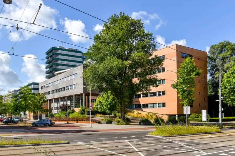 Kantoorruimte Amsterdam West 641m² te huur nabij Hoofddorpplein