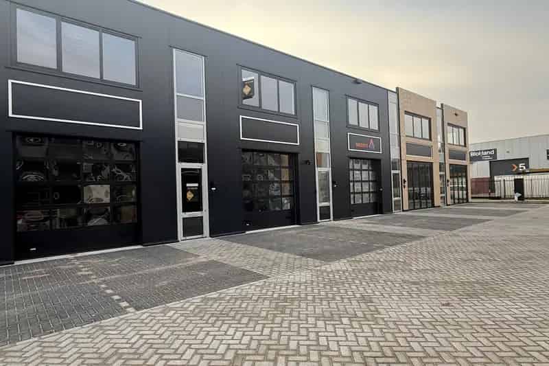 Bedrijfshal te Huur Sliedrecht Moderne Unit Nijverwaard