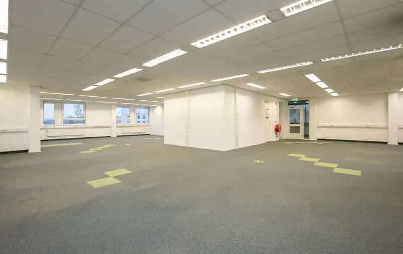 Kantoorruimte huren Barendrecht vanaf 306m²