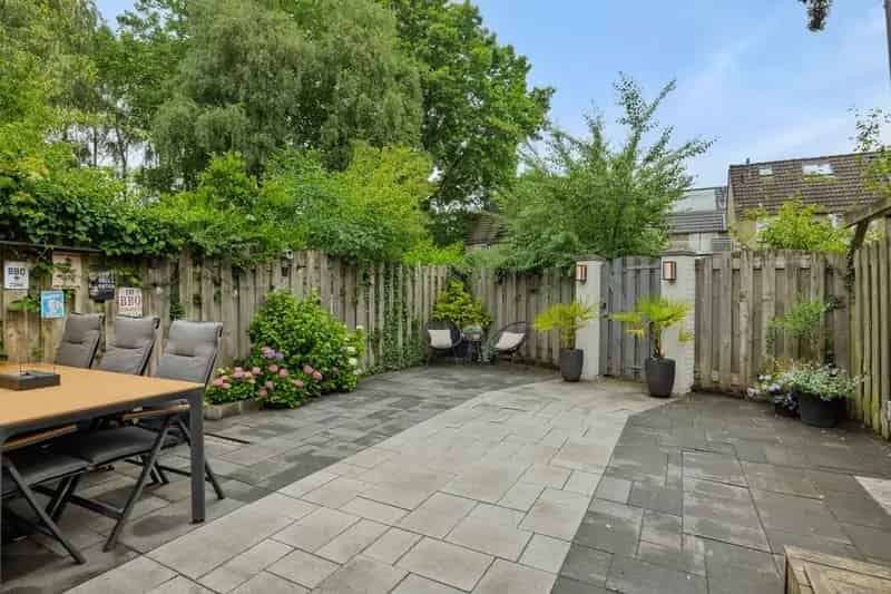 Huis te koop Rosmalen: Sfeervolle eengezinswoning met tuin