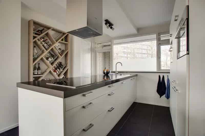 Drive-in woning Mariahoeve 5 kamers grote tuin