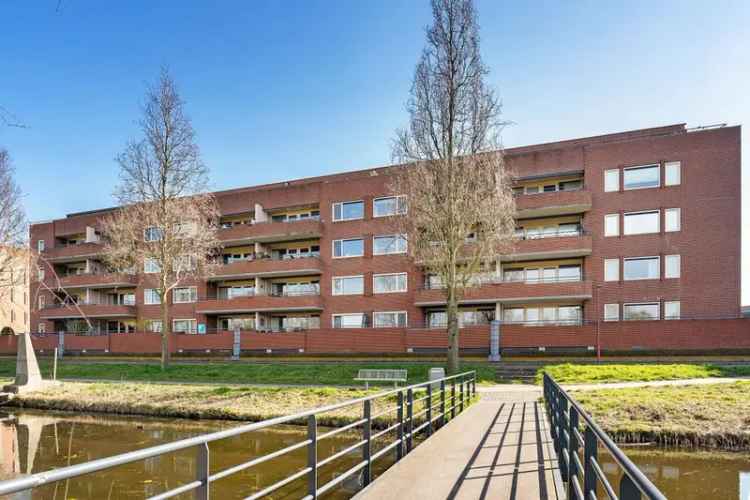 Licht 3-kamerappartement Rokkeveen West