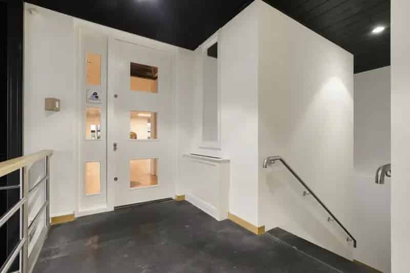 634m² Kantoorruimte Zaanstad  Modern gerenoveerd