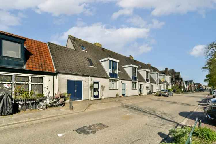 Huis te koop: 3 kamer woning 100m2  's-Graveland