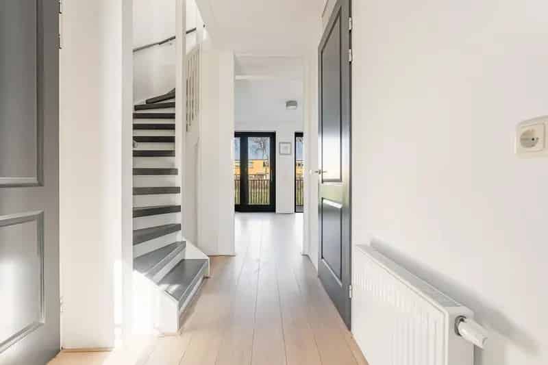 Moderne Tussenwoning Hanzepark 4 slaapkamers Terras Aan Het Water