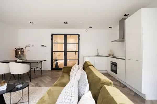 Gerenoveerd Dubbel Benedenhuis 85m2 Schinkelbuurt