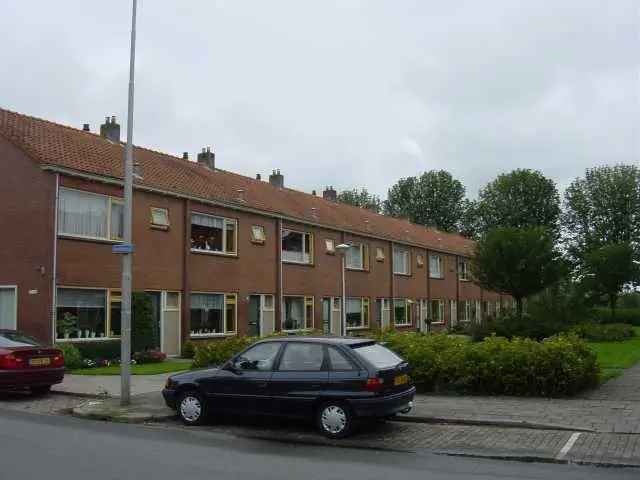 Eengezinswoning Te Huur in 77, Kievitstraat, Kampen, Overijssel