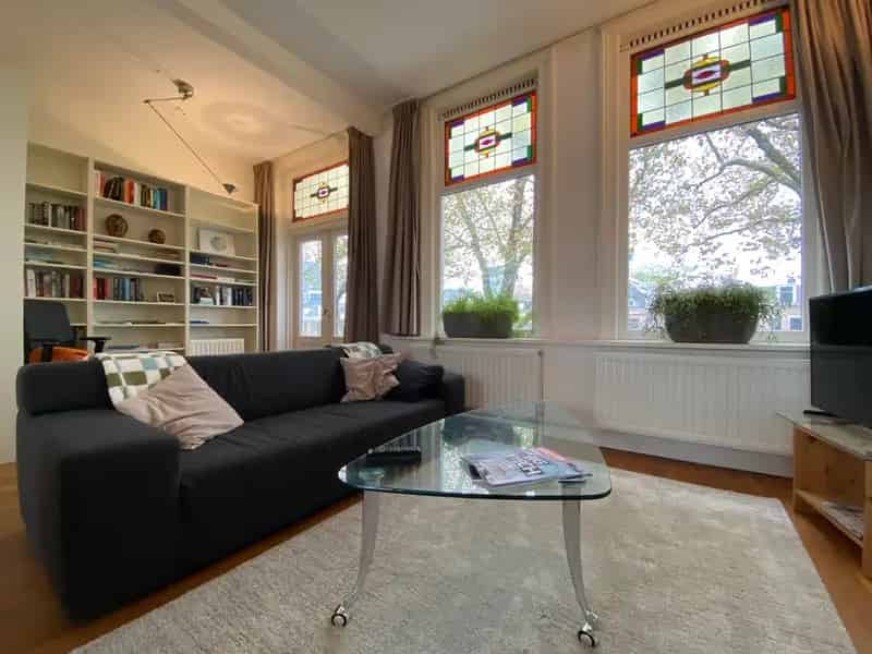 Utrecht Leidsekade 3-kamer bovenwoning