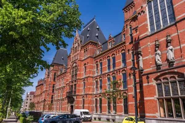 Unieke Loft Short Stay Canisiushof Nijmegen
