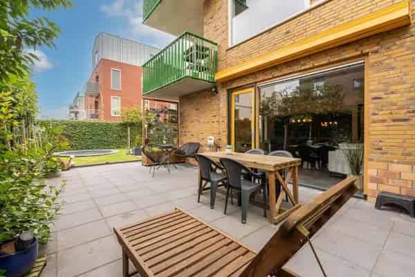 Modern Appartement Almere Poort 97m2 Tuin 2 Slaapkamers