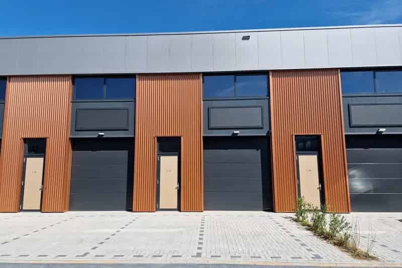 Bedrijfshal te huur Middenmeer A7 75m2 plus 43m2