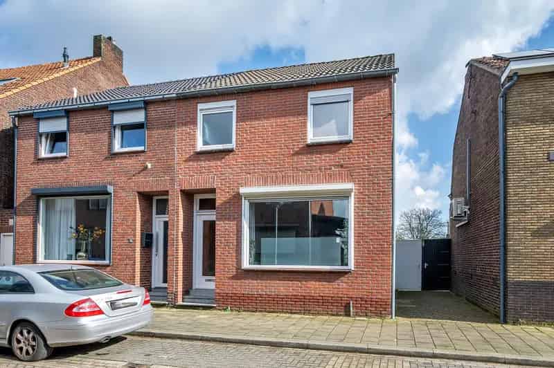 Instapklare 2-onder-1-kapwoning Blerick-Venlo 3 slaapkamers