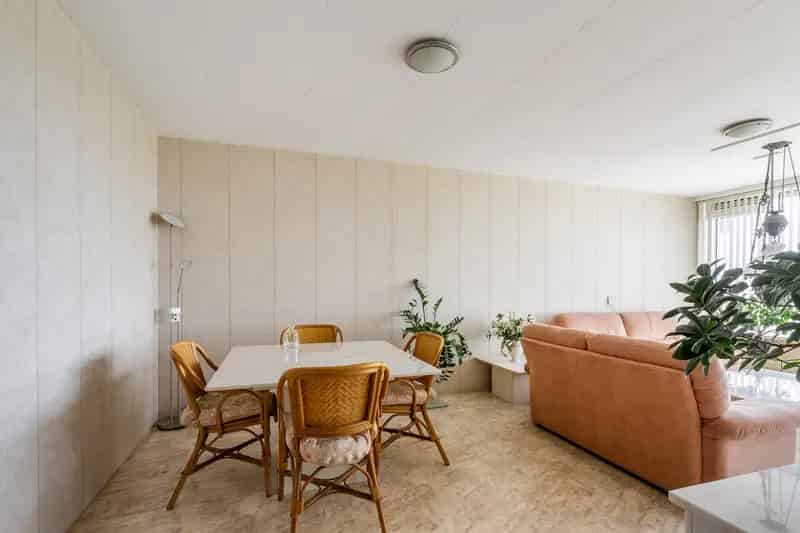 Appartement Schiedam 108m2 3 slaapkamers balkon berging garage