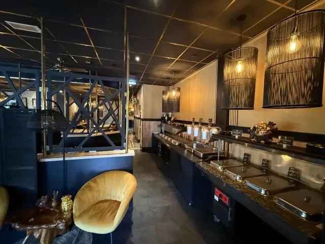 Rose Garden Middelharnis: Restaurant met Oosterse keuken