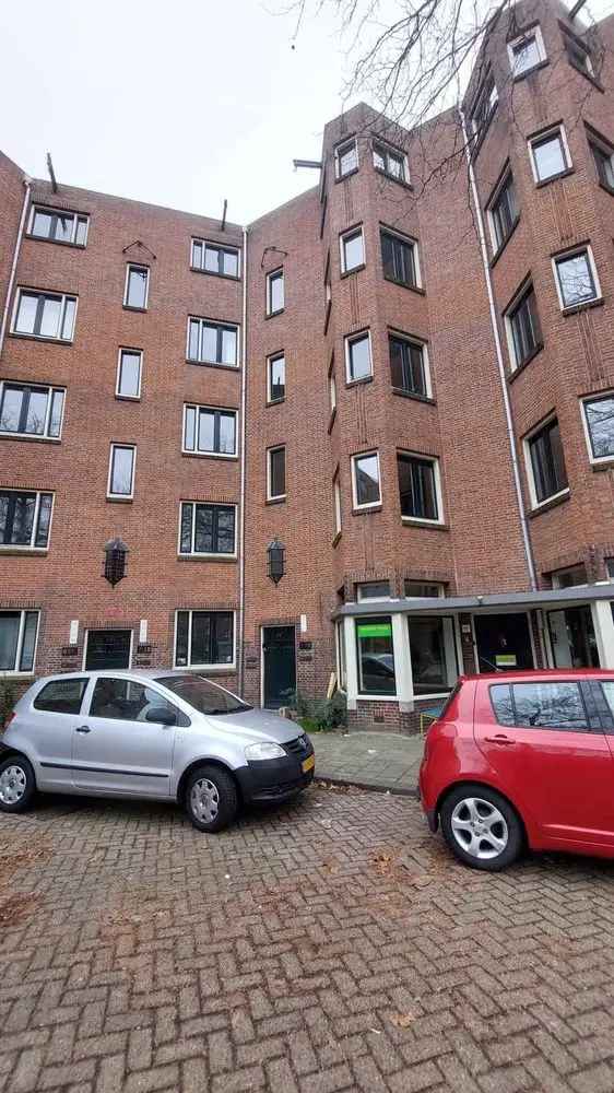 Tweekamerwoning Amsterdam Zuid Stadionbuurt