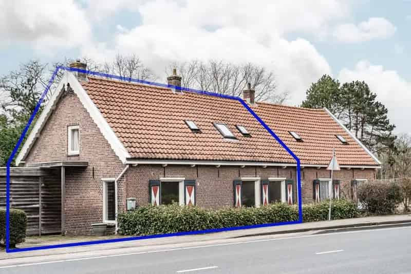 Karakteristieke woning Bennebroek 539m2 oprit parkeren grote tuin