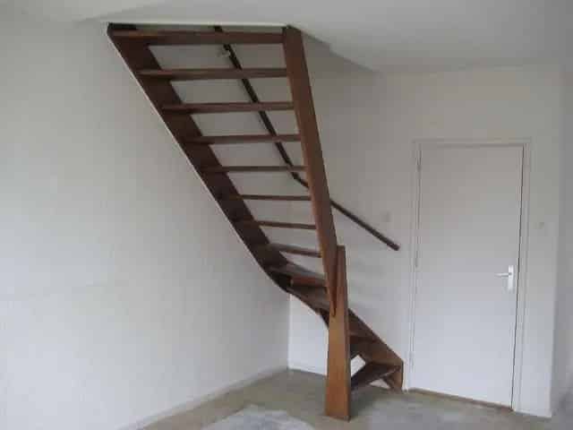 Tussenwoning te Huur Bergen NH