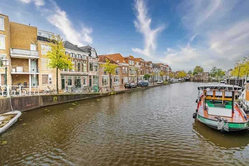 Gerenoveerd 2-kamer appartement Leiden Centrum