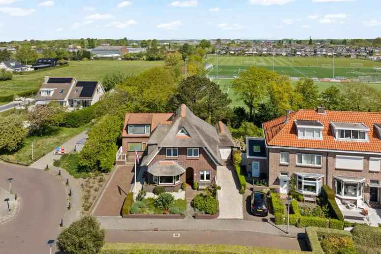 Vrijstaande Villa met Guesthouse en Garage Noordwijk