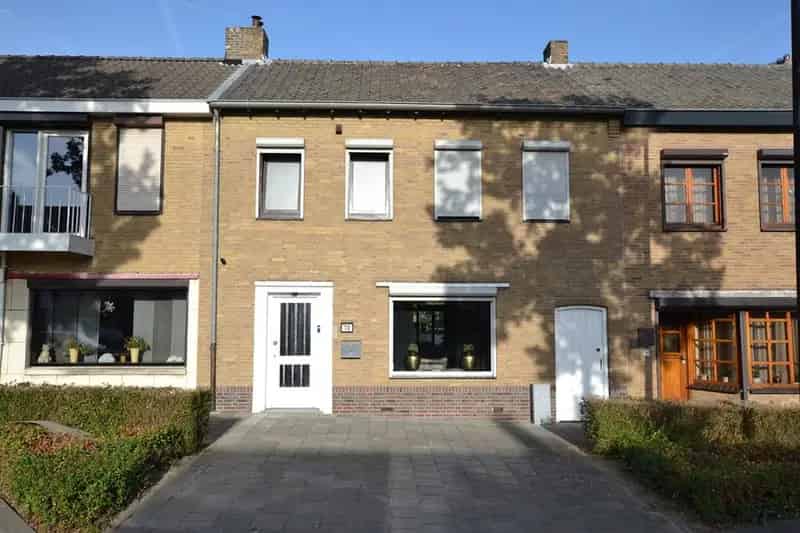 Ruime eengezinswoning Heerlen Schelsberg