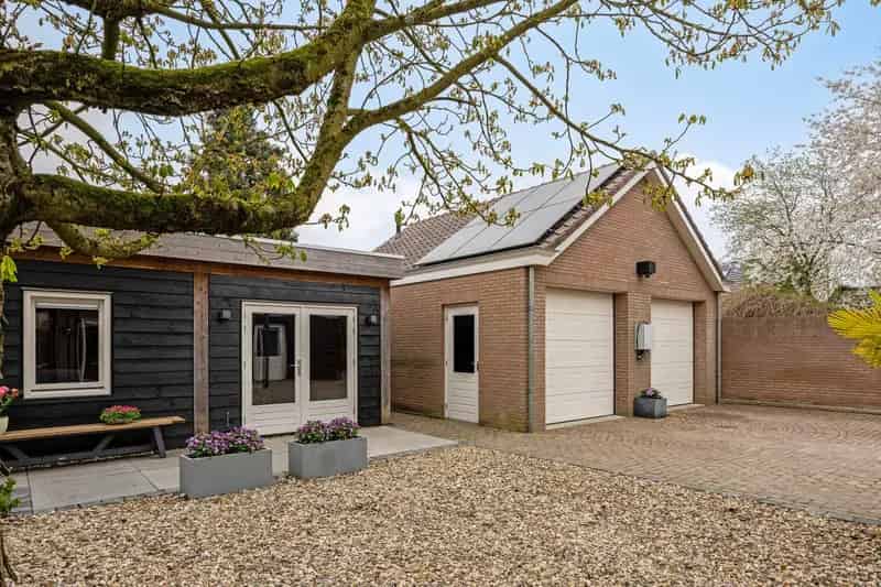 Huis te koop Rosmalen: Luxe vrijstaande woning met 4 slaapkamers en dubbele garage