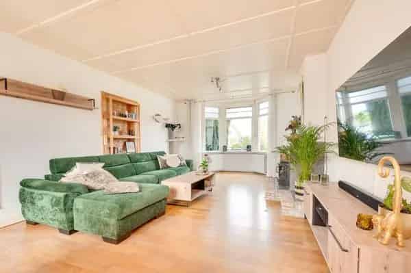 Vrijstaande woning Wemeldinge moderniseren royale tuin garage