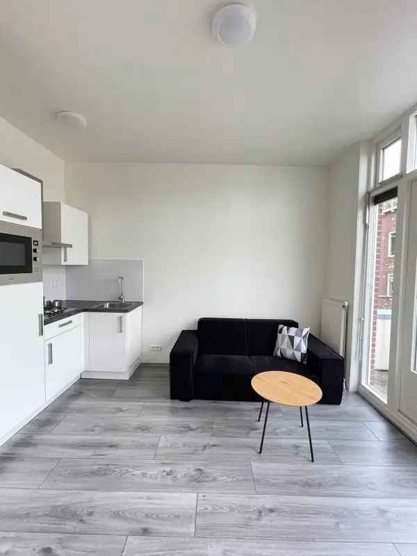 Appartement in Rotterdam, Tussendijken