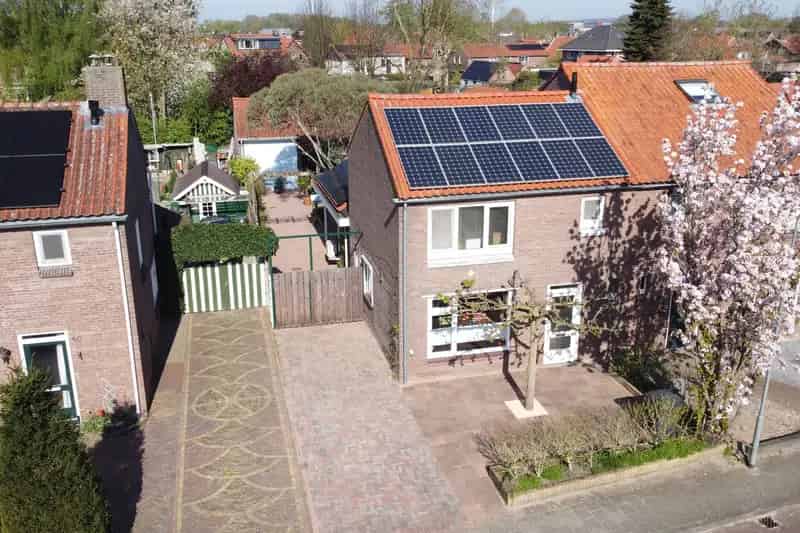Ruime helft van dubbel woonhuis Westervoort  -  Levensloopbestendig