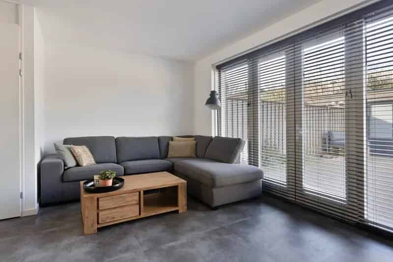 Moderne 3 Slaapkamers Middenwoning Waalwijk