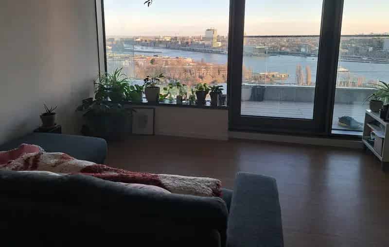 Appartement met Uitzicht naast het Eye Amsterdam