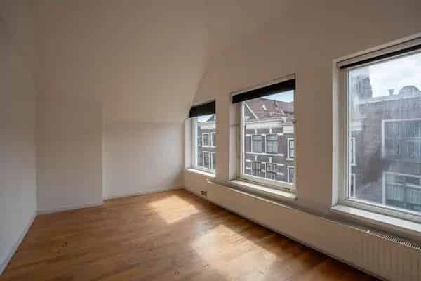 Te Huur: Ruime 4 Slaapkamers Gorinchem Centrum