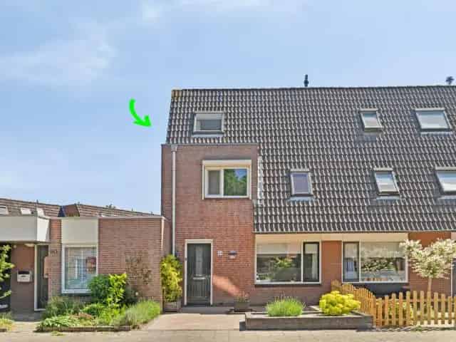 4 Slaapkamers Eengezinswoning Roosendaal