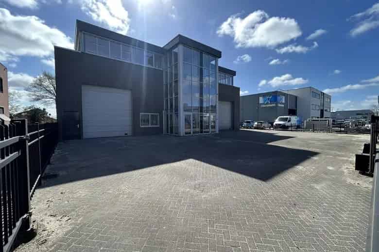 318-580 m2 Bedrijfsruimte te Huur De Lier