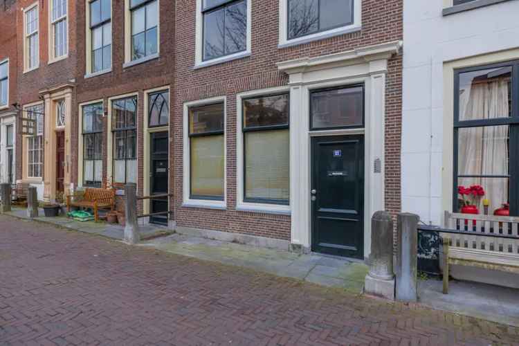 2-Kamer Appartement Leiden Oude Rijn Centrum Burcht