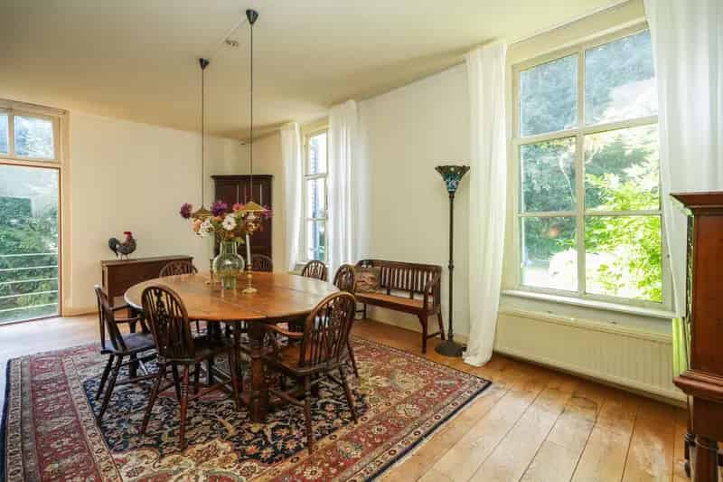 Ruime Bovenwoning Ubbergen 247m² Panoramisch Uitzicht