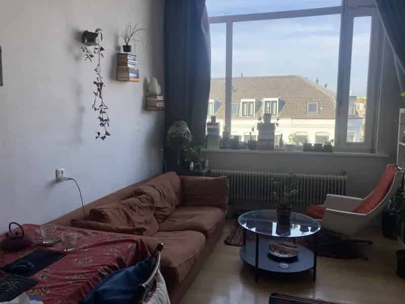 Tijdelijke kamer, groot met een vide!