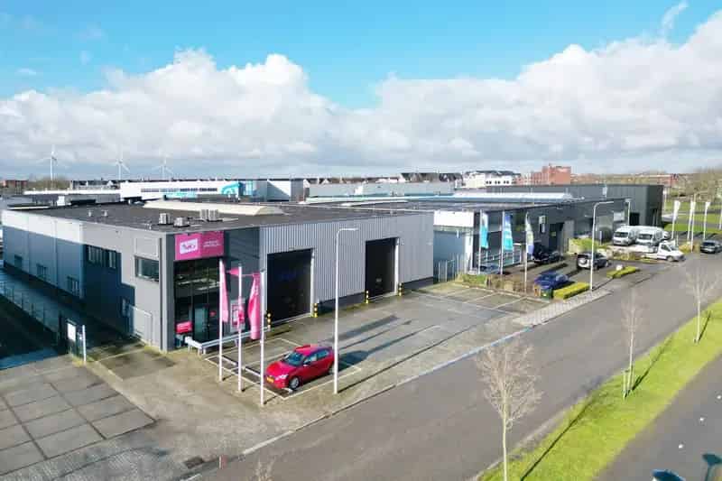 Bedrijfshal te Huur Waddinxveen 1313m²