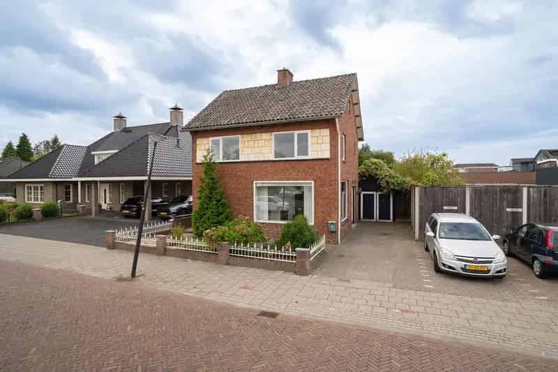 Vrijstaande woning Glanerbrug 3 slaapkamers grote berging