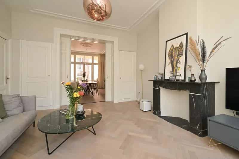 Luxe bovenhuis Den Haag Anna Paulownastraat