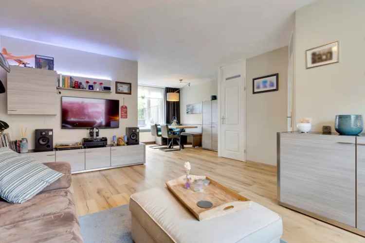 3 Slaapkamers Tussenwoning Tuin Modern gerenoveerd