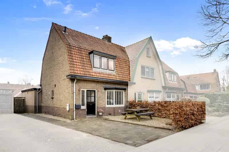 Jaren 30 woning te koop Amersfoort 4 slaapkamers diepe tuin