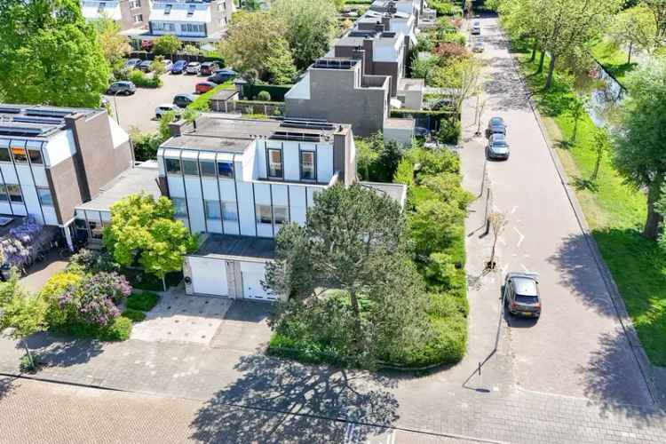 Huis te koop Voorburg 5 kamers 137m2 tuin garage