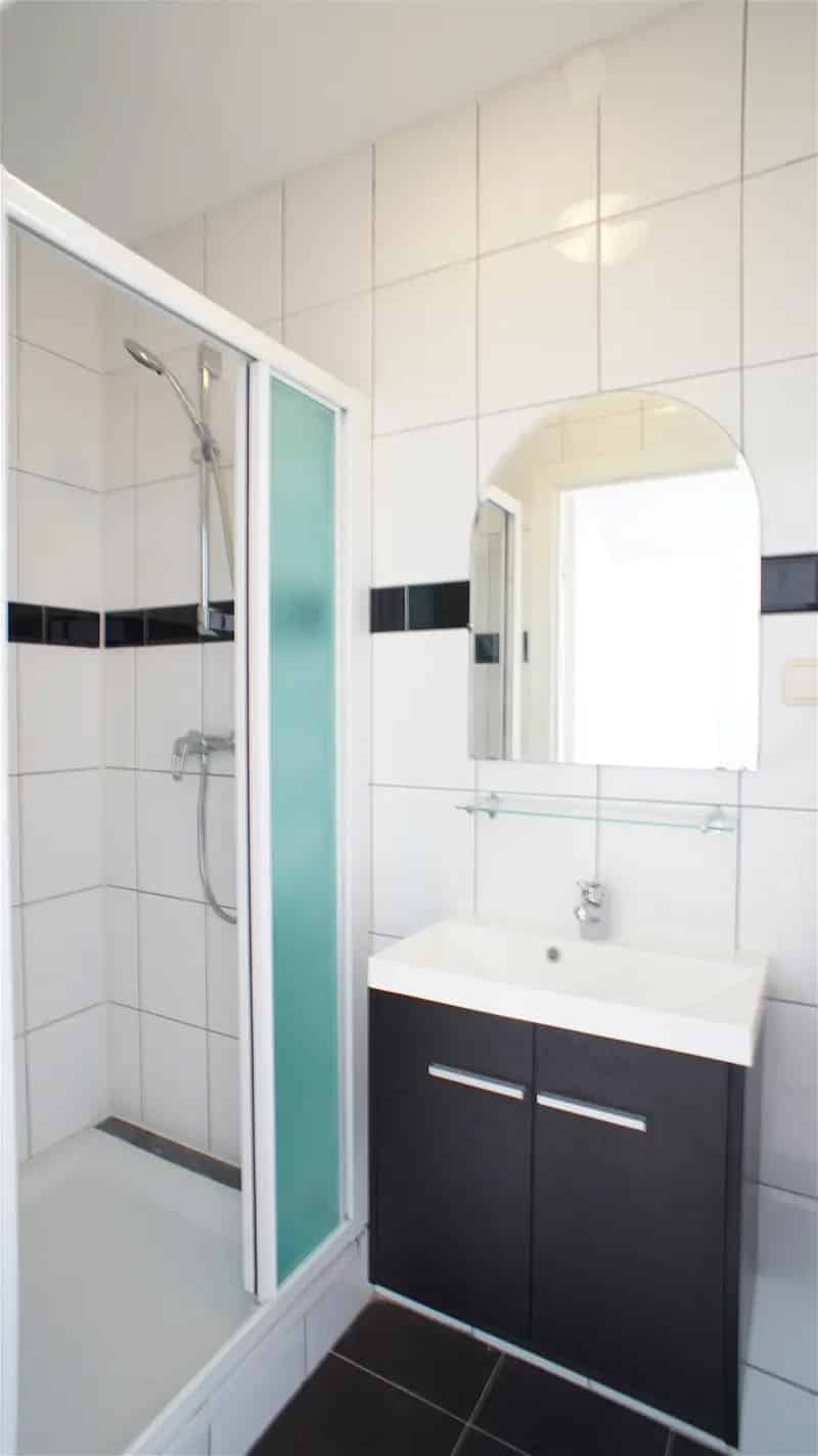 Kamer vlakbij centrum Den Haag 8m2 per 1 mei