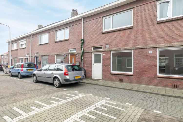 Tussenwoning nabij Ringbaan Zuid  Te Tilburg