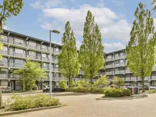Luxe 4 Kamer Appartement Badhoevedorp 92m2 gerenoveerd