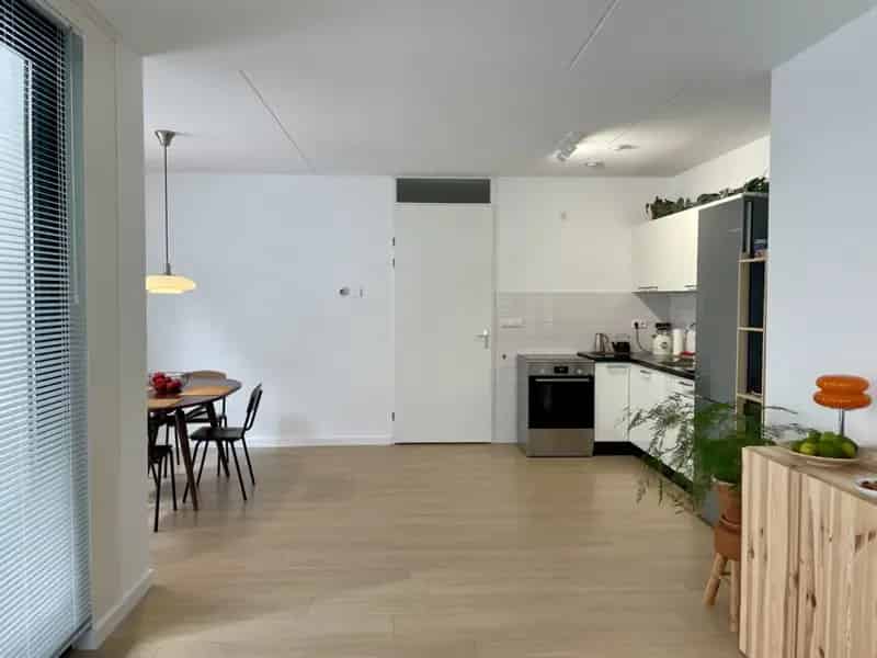 3-kamer appartement Crooswijk nabij Kralingse Bos