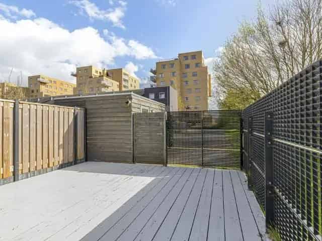 Moderne Hoekwoning Hanzepark Lelystad 3 Slaapkamers Tuin